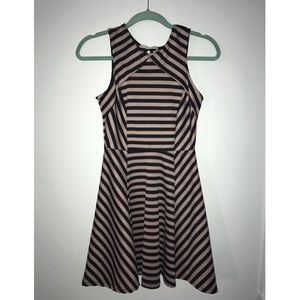 • Beautiful Striped Dress •